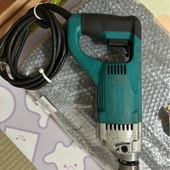 マキタ　低速用ドリル　6304LRの画像