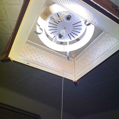 無料、和風照明　電球はおまけ程度の画像