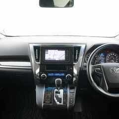 圧倒的人気のトヨタ アルファード 　Ｓ　早いもの勝ちの画像