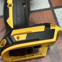 【中古】マキタ Makita TD171D 充電式インパクトドライバ 本体のみ ※ライト・手元スイッチ不良有【ハンズクラフト佐賀】の画像