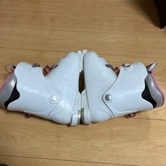 スキー靴　24センチの画像