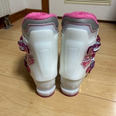 スキー靴　22センチ？の画像