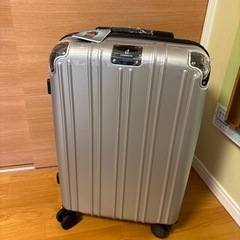 スーツケース キャリーケース 拡張機能付き 大容量 大型 M 耐衝撃 超軽量の画像