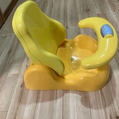 アップリカ　バスチェアの画像