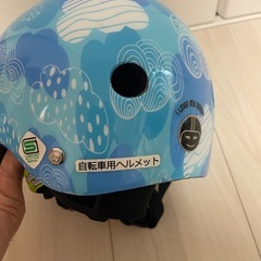 幼児用ヘルメットの画像