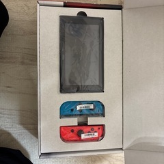 任天堂switch本体+joyconの画像