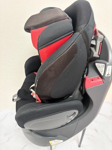 Aprica ディアターンプラス黒赤回転式完全リクライニング (A) 結崎の