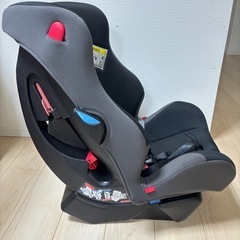 Combi コンビ チャイルドシート
　の画像