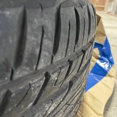 YOKOHAMA 225/50-18 ４本タイヤのみの画像