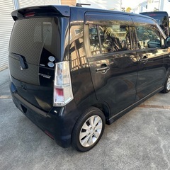 実走行3.7万キロ　スズキ　スティングレー　ナビ　TV スマートキーの画像