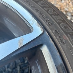 スタッドレスタイヤホイール 4本セット
　18インチ　の画像