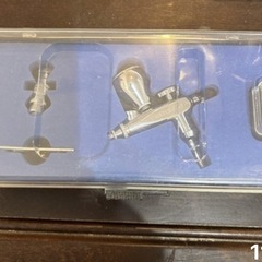 エアブラシ用意スプレーガンの画像