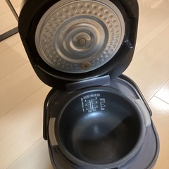 炊飯器(3合炊き)の画像