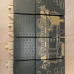 プラレール　トーマスの車庫の画像