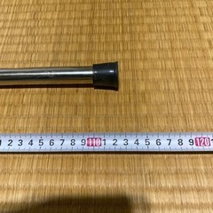 鉄の突っ張り棒。 65センチから110センチの画像