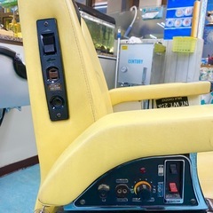 【無料】理容椅子（タカラベルモント製）｜1月中引き取り限定の画像