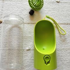 ★PETKIT(ペットキット) ワンタッチ・ウォーターボトル＋おでかけボトルキャップ君（ドギーマン）★の画像