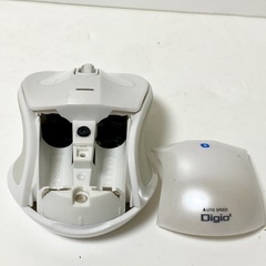 ワイヤレスマウス MUS-BKT111WBluetooth 静音BlueLEDの画像