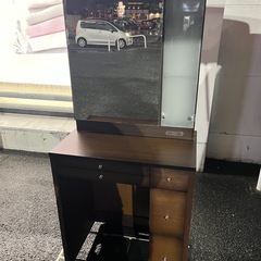 ニトリ製ドレッサーの画像