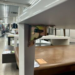 ★リユースのサカイ高崎店★TJ13772 (株)ニトリ 折りたたみテーブル 白 H31.5×D60×W90 クリーニング済みの画像