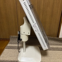 コロナ製　電気ストーブの画像