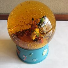 ディズニー　ミッキーマウス　スノードーム　高さ１４ｃｍ　美品の画像