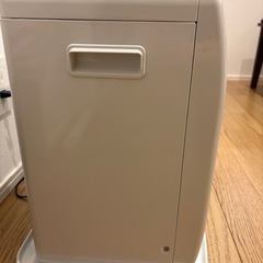 石油ファンヒーター　の画像