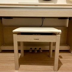 【電子 ピアノ】　YAMAHA ヤマハ　アリウス　YDP165
の画像