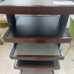 ★リユースのサカイ高崎店★TJ13775  オーディオラック 黒茶 H118.5×D52×W57 クリーニング済みの画像