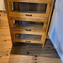 キャビネットの画像