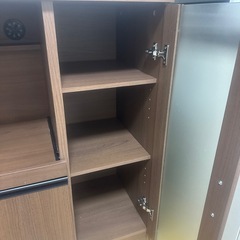 食器棚の画像