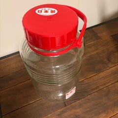 果実酒びんの画像