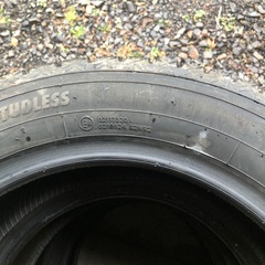 スタッドレスタイヤ　185-60-15の画像