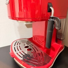 イタリア赤　デロンギ　エスプレッソマシン おまけ付きの画像