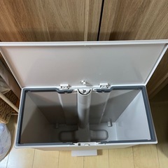 ゴミ箱45L ニトリデコホーム美品の画像