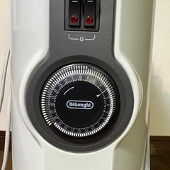 デロンギ オイルヒーター HJ0812（2015年製）の画像