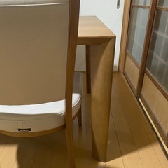 カリモクダイニングセット　テーブル　椅子の画像