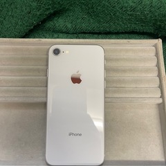 Apple iPhone 8 ホワイト　Apple SIMフリー シルバー 64GB
の画像