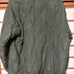 coen 中綿キルティングジャケットLサイズ　カーキの画像