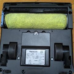 Panasonic 床拭きロボット掃除機 MC-RM10の画像