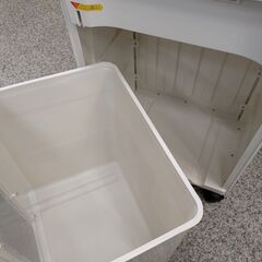 【30L/最大細断枚数18枚】A4 クロスカットシュレッダー NPJ18 アイリスオーヤマ オリジナル 2021年製 業務用 キャスター付き メディアカット対応 ゴミ袋45L対応：ホワイトの画像