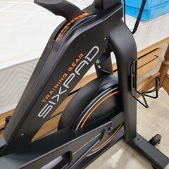 J1967【リユースのサカイ柏店】MTG　SIXPAD　シックスパッド ザ バイク　SS-AU00A　クリーニング済　の画像