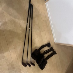 ゴルフクラブ3本の画像