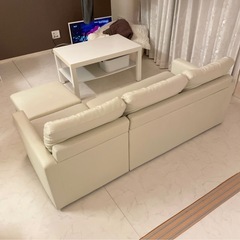 LOWYA3人がけソファの画像