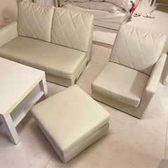 LOWYA3人がけソファの画像