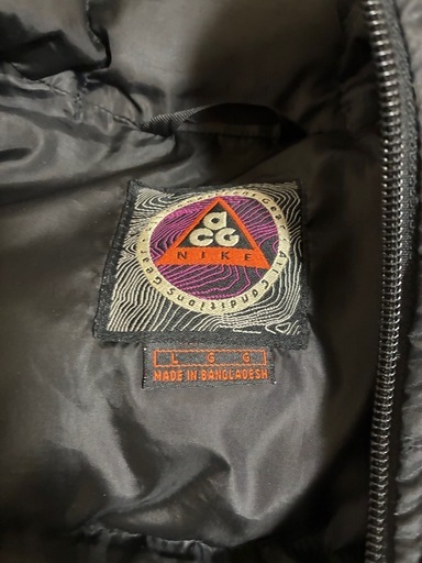 90s NIKE ACG ナイキ ダウンジャケット　ブラック　刺繍ロゴ　L