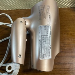 ヘアドライヤーの画像