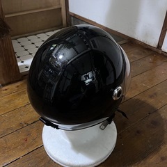 ヘルメット　黒　キレイ　あげますの画像
