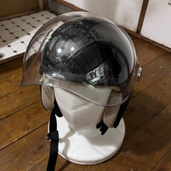 ヘルメット　黒　キレイ　あげますの画像