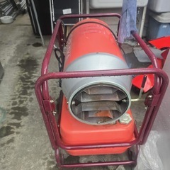 灯油ヒーター、すべて作動中。の画像